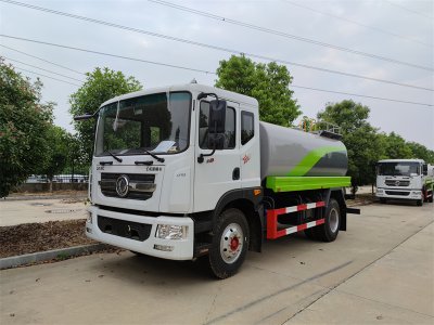 杭州用戶喜提12方灑水車(chē)，澆花、澆樹(shù)、綠化噴灑功能全